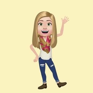 Meet your Posher, Adriana